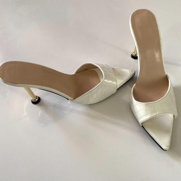 White snake mules heels. Never worn - Picture 2 of 3